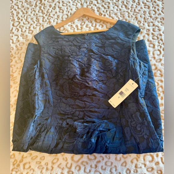 NWT Lauren Ralph Lauren Midnight Blue and black Floral Dress Women’s Size: 14 - Picture 3 of 9